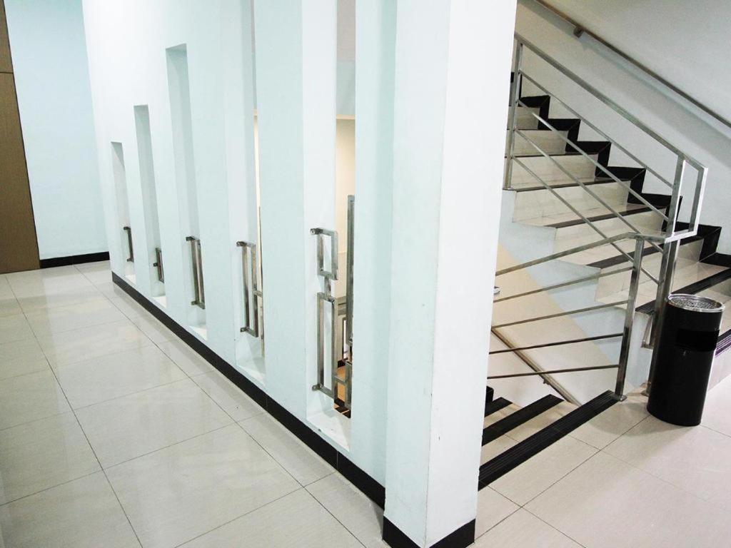Amaliun Hotel Medan Extérieur photo