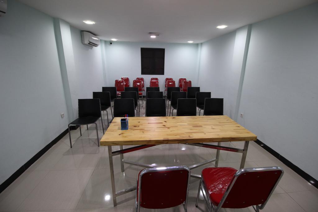 Amaliun Hotel Medan Extérieur photo