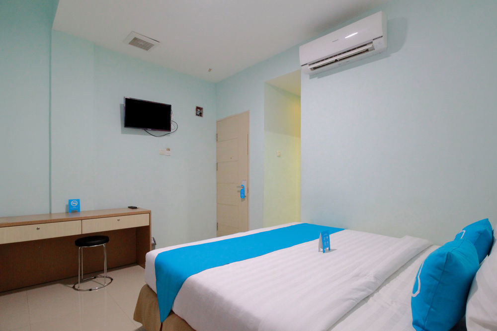 Amaliun Hotel Medan Extérieur photo